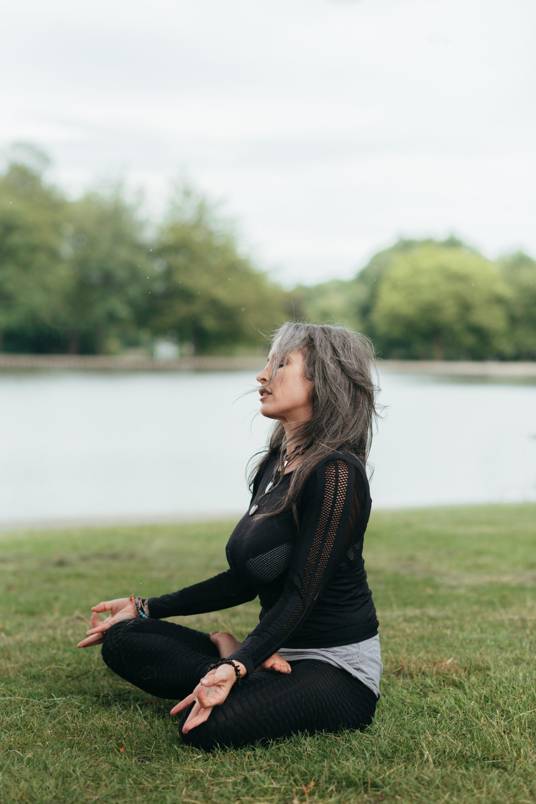 Mastering the Art of Meditation: A Guide to Inner Peace and Well-Being